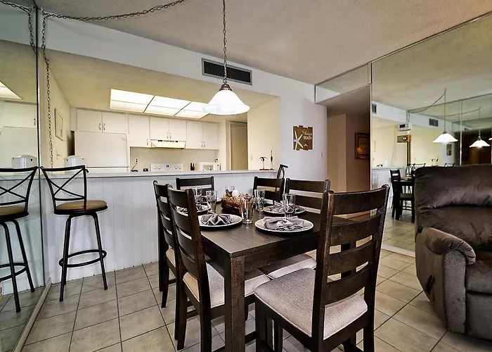 440 West 1604n Apartment Clearwater Beach